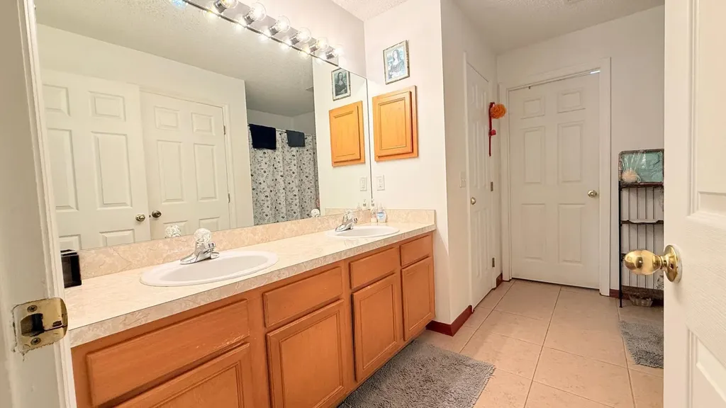 1613 SW Whipple Avenue Port St Lucie FL 34953
