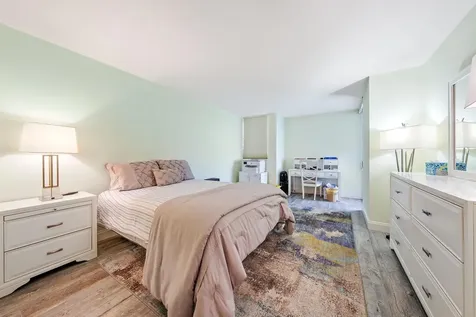 5280 N Ocean Drive Riviera Beach FL 33404