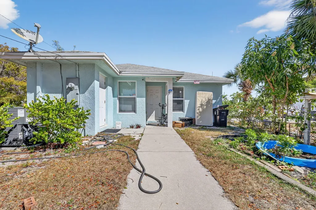 231 N H Street Lake Worth Beach FL 33460
