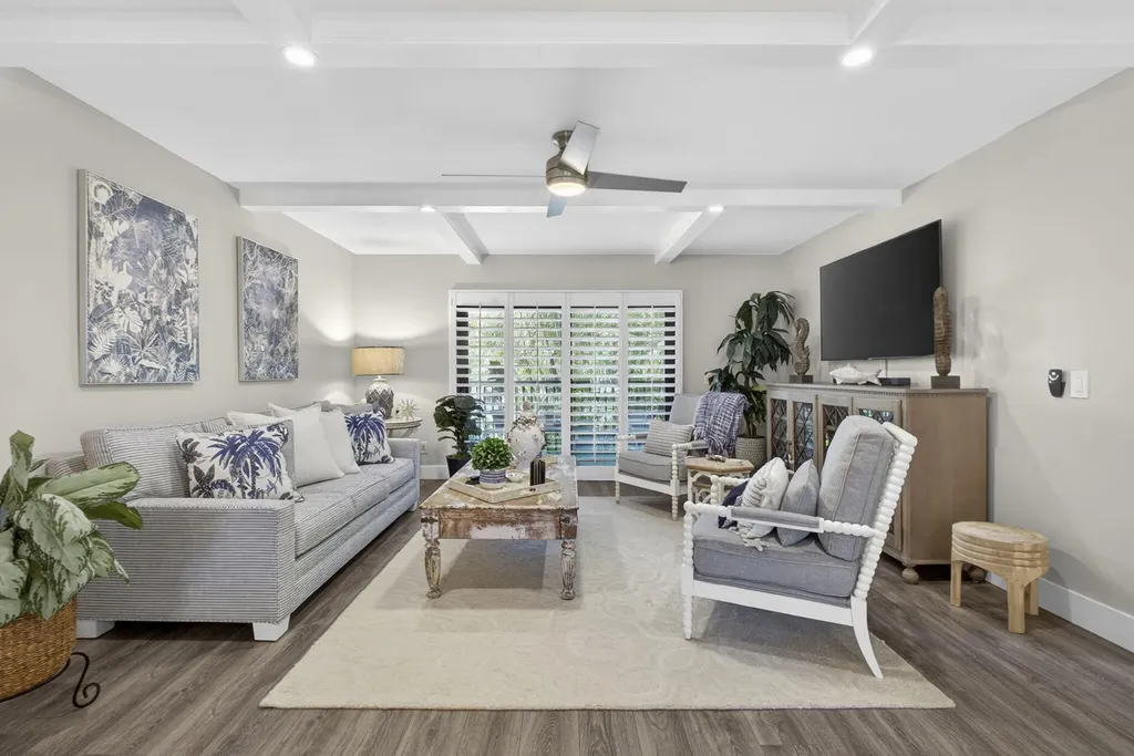 327 Southwind Drive North Palm Beach FL 33408