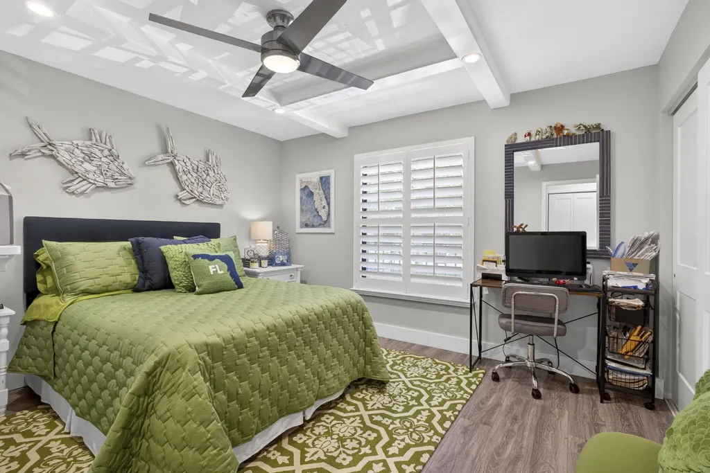 327 Southwind Drive North Palm Beach FL 33408