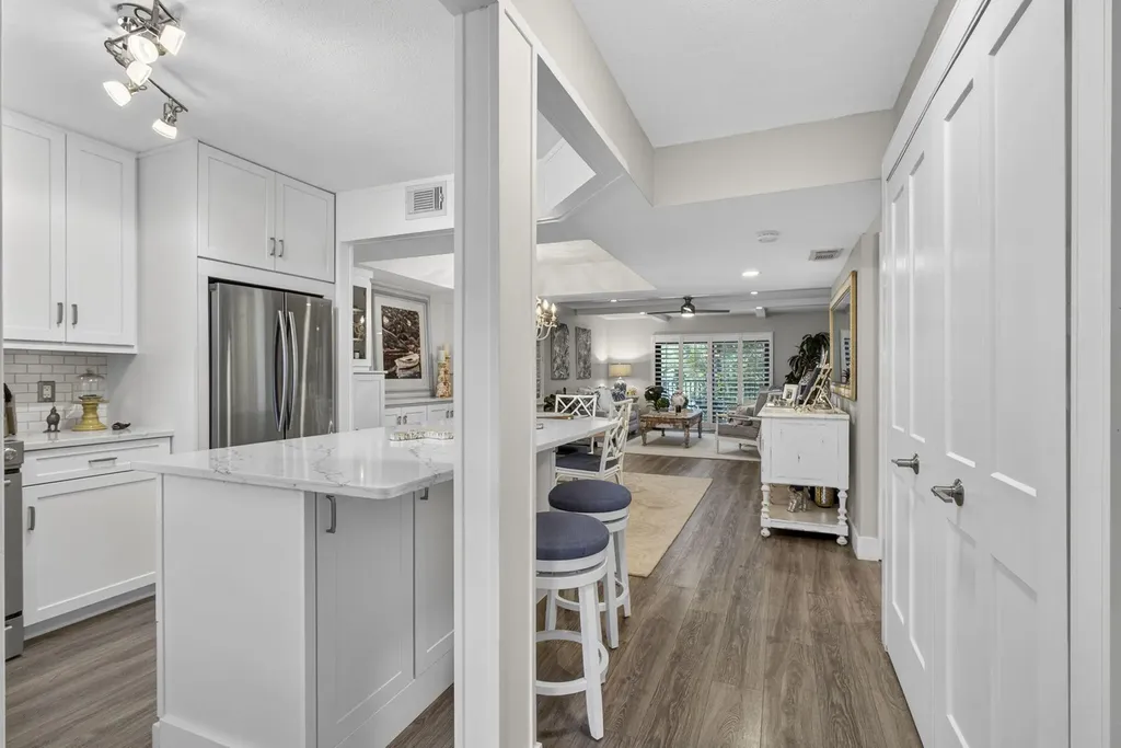 327 Southwind Drive North Palm Beach FL 33408