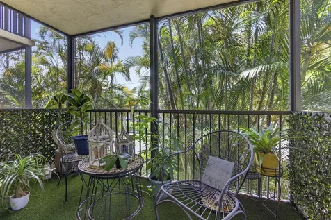 327 Southwind Drive North Palm Beach FL 33408