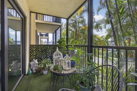327 Southwind Drive North Palm Beach FL 33408