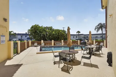 327 Southwind Drive North Palm Beach FL 33408