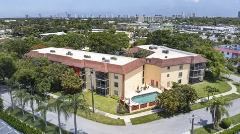 327 Southwind Drive North Palm Beach FL 33408