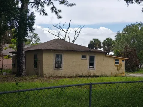 315 N 24th Street Fort Pierce FL 34950