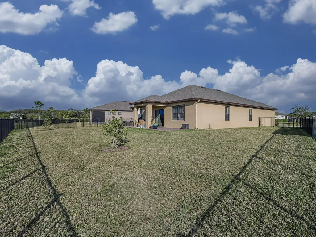 4103 Keeson Circle Vero Beach FL 32967