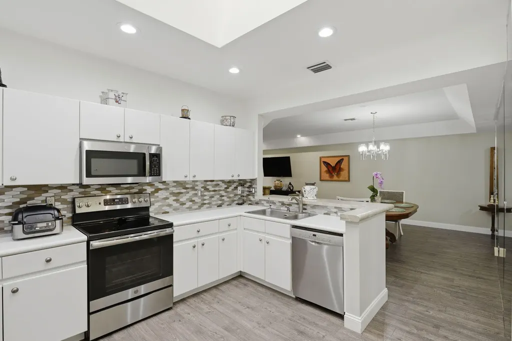 9857 Summerbrook Terrace Boynton Beach FL 33437