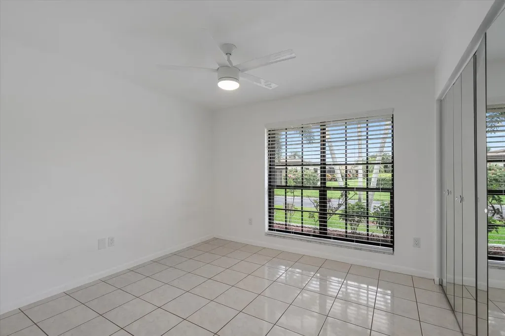 6510 Olivewood Circle Greenacres FL 33463
