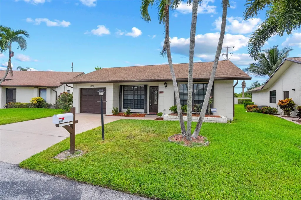 6510 Olivewood Circle Greenacres FL 33463