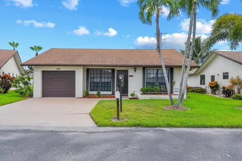 6510 Olivewood Circle Greenacres FL 33463