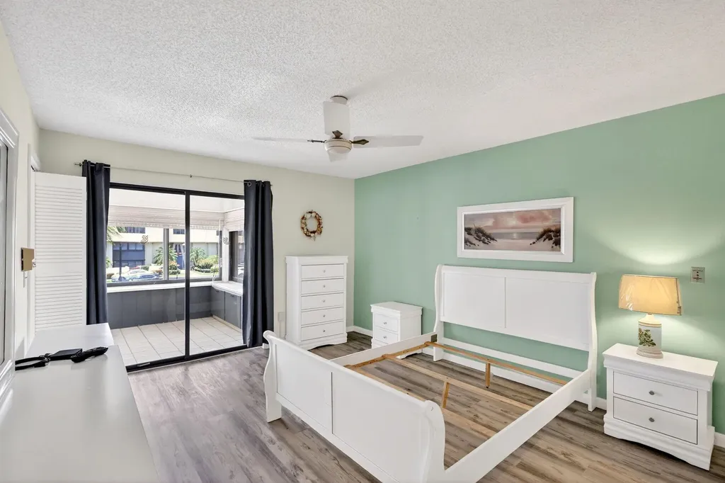 1800 SE Saint Lucie Boulevard Stuart FL 34996