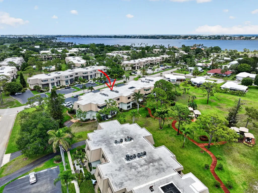 1800 SE Saint Lucie Boulevard Stuart FL 34996