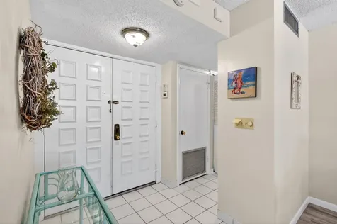 1800 SE Saint Lucie Boulevard Stuart FL 34996