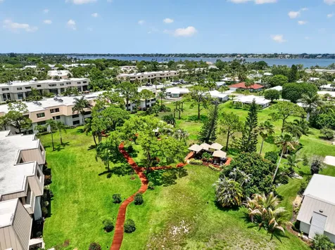 1800 SE Saint Lucie Boulevard Stuart FL 34996