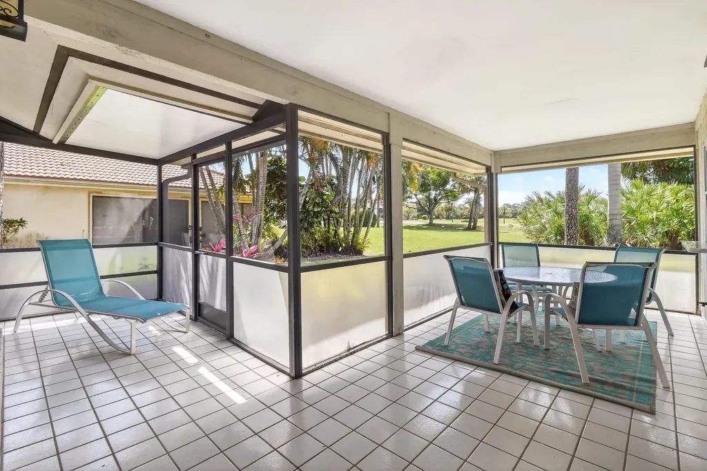 13289 Touchstone Place Palm Beach Gardens FL 33418