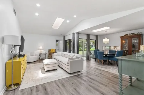 13289 Touchstone Place Palm Beach Gardens FL 33418