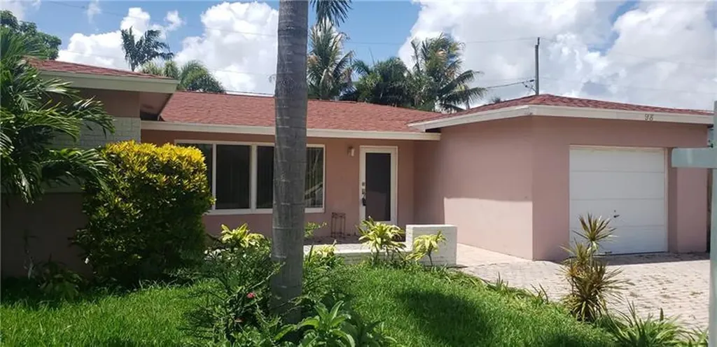 98 Seminole Lane Boca Raton FL 33487