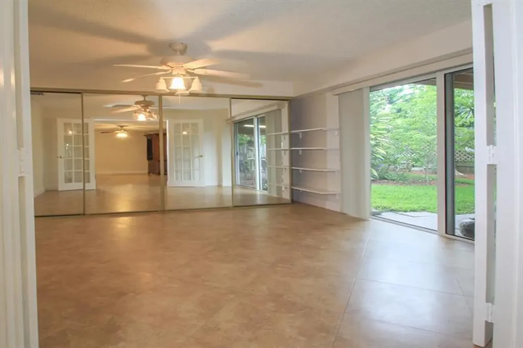 98 Seminole Lane Boca Raton FL 33487