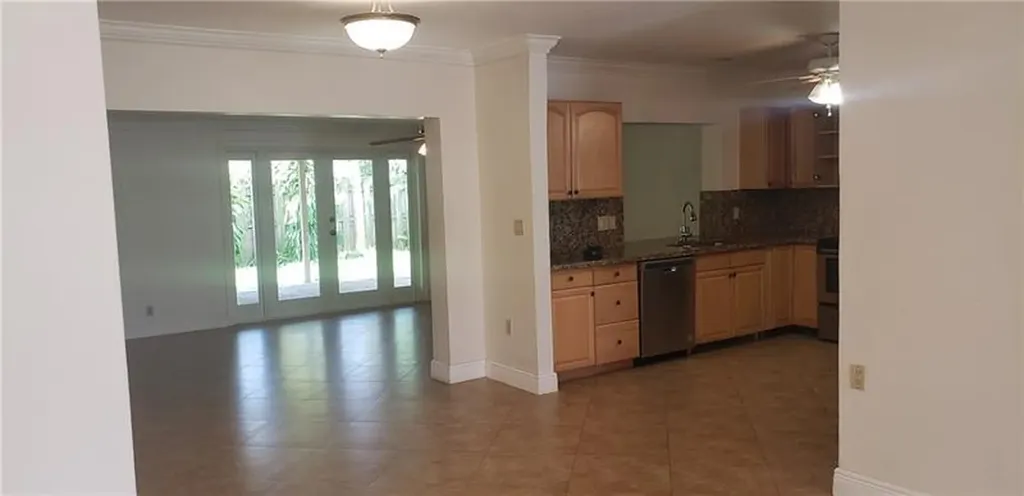 98 Seminole Lane Boca Raton FL 33487