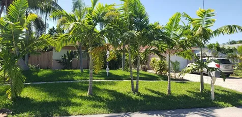98 Seminole Lane Boca Raton FL 33487
