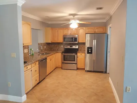 98 Seminole Lane Boca Raton FL 33487
