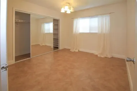98 Seminole Lane Boca Raton FL 33487