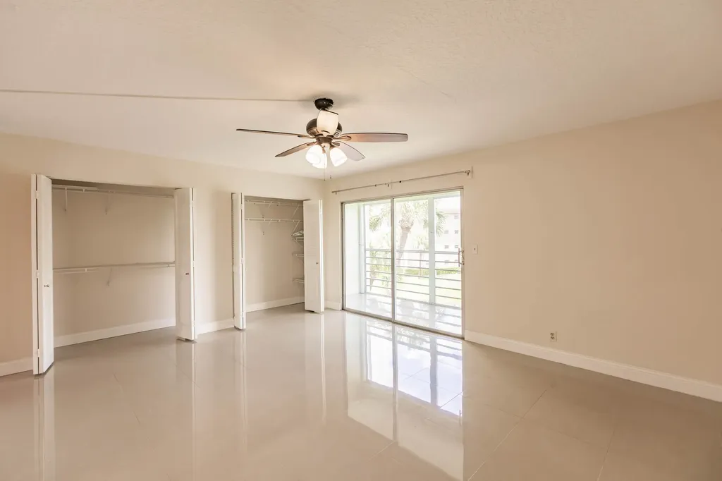 4302 Martinique Circle Coconut Creek FL 33066