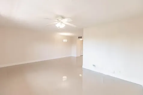 4302 Martinique Circle Coconut Creek FL 33066