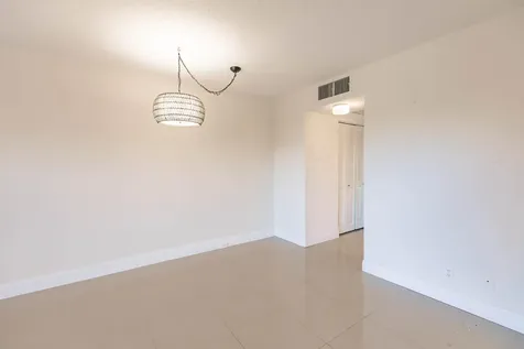 4302 Martinique Circle Coconut Creek FL 33066