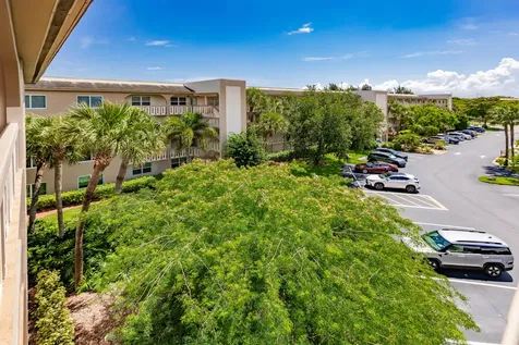4302 Martinique Circle Coconut Creek FL 33066