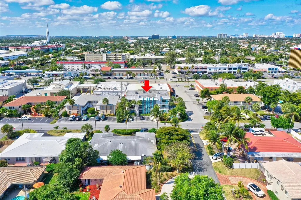 2715 NE 49th Street Fort Lauderdale FL 33308