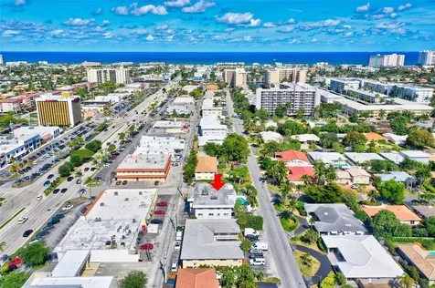 2715 NE 49th Street Fort Lauderdale FL 33308