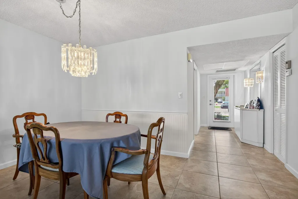 3150 NE 48th Court Lighthouse Point FL 33064