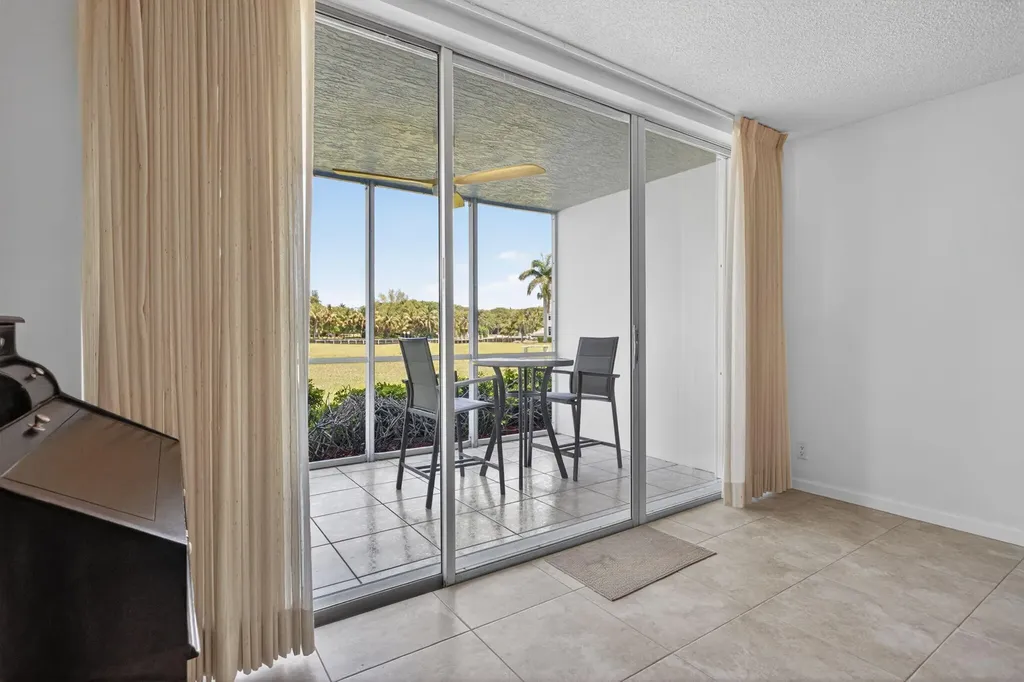 3150 NE 48th Court Lighthouse Point FL 33064
