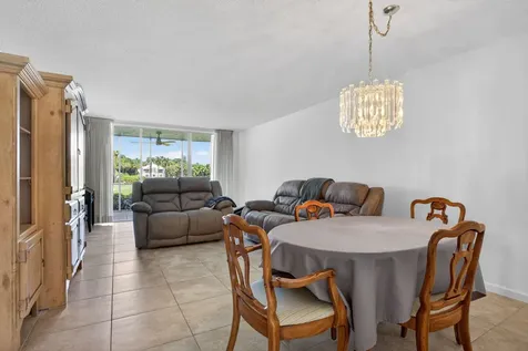 3150 NE 48th Court Lighthouse Point FL 33064