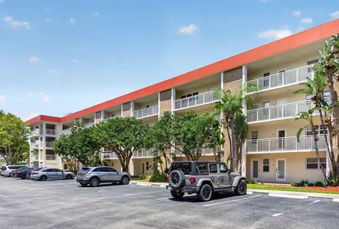 3150 NE 48th Court Lighthouse Point FL 33064