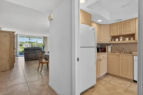 3150 NE 48th Court Lighthouse Point FL 33064