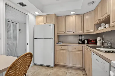 3150 NE 48th Court Lighthouse Point FL 33064