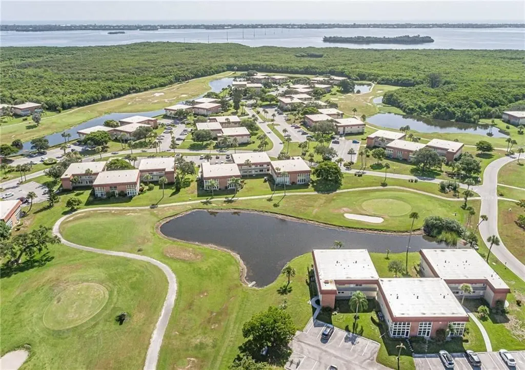 76 Royal Oak Drive Vero Beach FL 32962