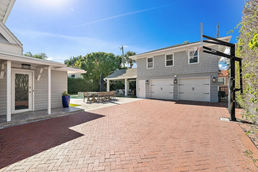3109 Washington Road West Palm Beach FL 33405