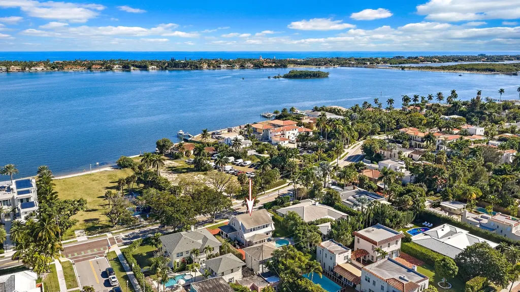 3109 Washington Road West Palm Beach FL 33405