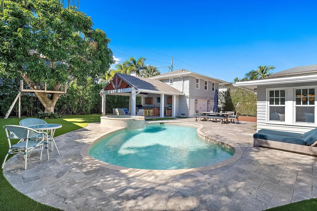 3109 Washington Road West Palm Beach FL 33405