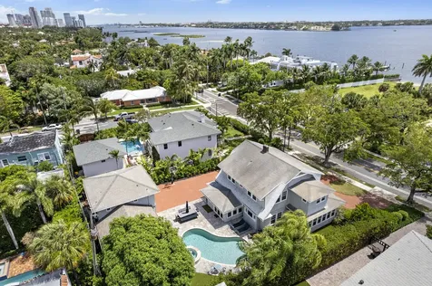 3109 Washington Road West Palm Beach FL 33405