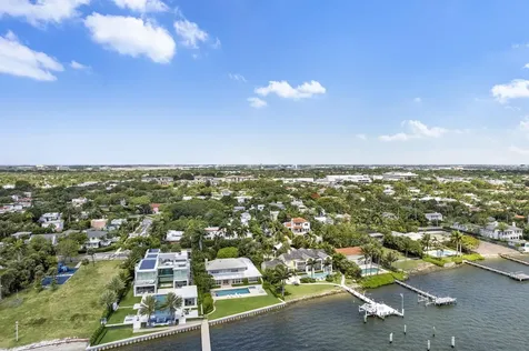 3109 Washington Road West Palm Beach FL 33405