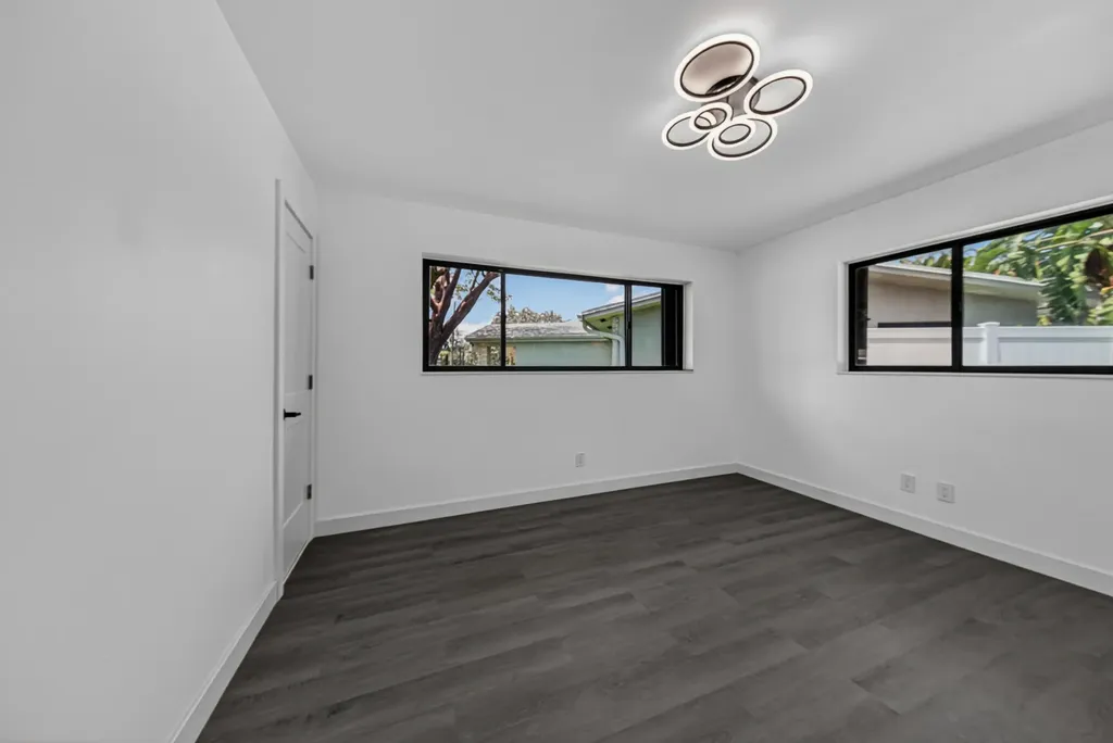 2740 NW 9th Lane Wilton Manors FL 33311