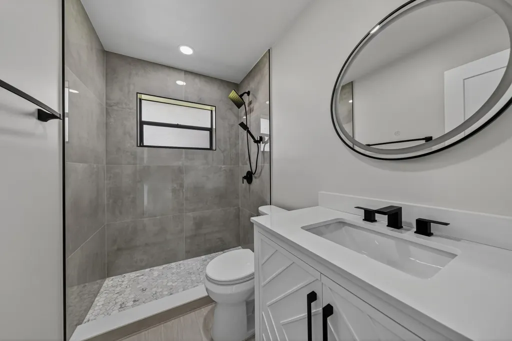 2740 NW 9th Lane Wilton Manors FL 33311