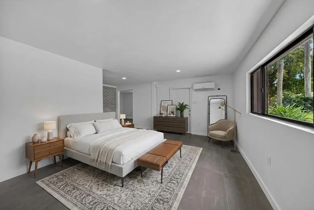 2740 NW 9th Lane Wilton Manors FL 33311
