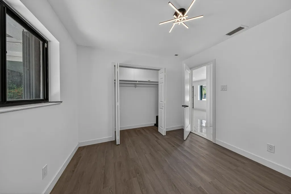 2740 NW 9th Lane Wilton Manors FL 33311